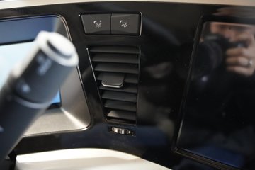 �������ó� �����콢KX ���߰� 12.9L���� 580���� 8X4 ����12�� AMT�Զ��� 9.4�ײ�դʽ�ػ���ͼƬ