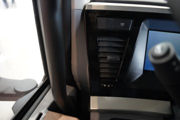 �������ó� �����콢KX ���߰� 12.9L���� 580���� 8X4 ����12�� AMT�Զ��� 9.4�ײ�դʽ�ػ���ͼƬ