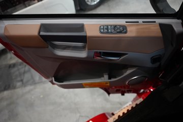 �������ó� �����콢KX ���߰� 12.9L���� 580���� 8X4 ����12�� AMT�Զ��� 9.4�ײ�դʽ�ػ���ͼƬ