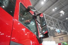 东风商用车 天龙KL 启航版2.0 7.5L柴油 385马力 6X2 法士特9档 9.6米厢式载货车