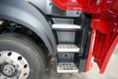 东风商用车 天龙KL 启航版2.0 7.5L柴油 385马力 6X2 法士特9档 9.6米厢式载货车