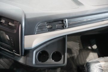 �������ó� ����KL ������2.0 7.5L���� 385���� 6X2 ��ʿ��9�� 9.6����ʽ�ػ���ͼƬ