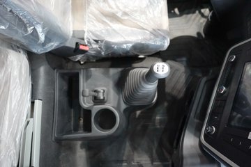 �������ó� ����KL ������2.0 7.5L���� 385���� 6X2 ��ʿ��9�� 9.6����ʽ�ػ���ͼƬ