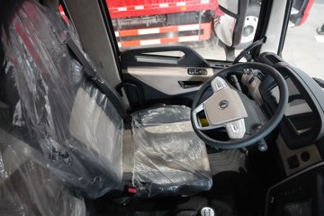 �������ó� ����KL ������2.0 7.5L���� 385���� 6X2 ��ʿ��9�� 9.6����ʽ�ػ���ͼƬ