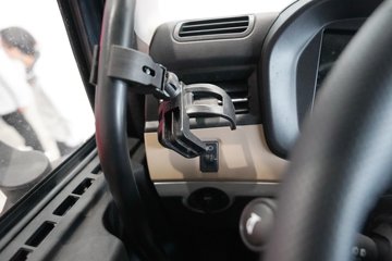 �������ó� ����KL ������2.0 7.5L���� 385���� 6X2 ��ʿ��9�� 9.6����ʽ�ػ���ͼƬ