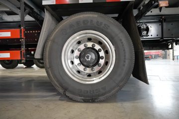 �������ó� ����KL ������2.0 7.5L���� 385���� 6X2 ��ʿ��9�� 9.6����ʽ�ػ���ͼƬ