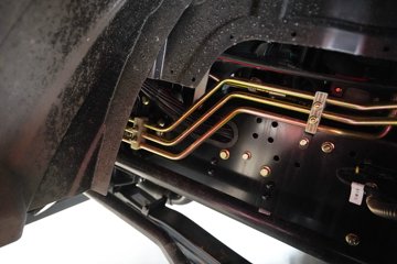 �������ó� ����KL ������2.0 7.5L���� 385���� 6X2 ��ʿ��9�� 9.6����ʽ�ػ���ͼƬ