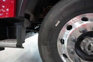 �������ó� ����KL ������2.0 7.5L���� 385���� 6X2 ��ʿ��9�� 9.6����ʽ�ػ���ͼƬ