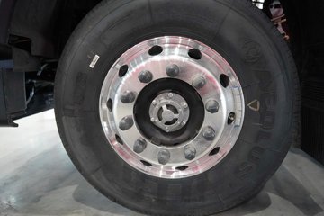 �������ó� ����KL ������2.0 7.5L���� 385���� 6X2 ��ʿ��9�� 9.6����ʽ�ػ���ͼƬ