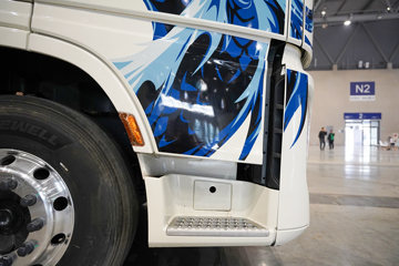 ��������KL 12.9L LNG 540���� 6X4 ����14�� ǣ����ͼƬ