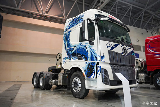 ��������KL 12.9L LNG 540���� 6X4 ����14�� ǣ����