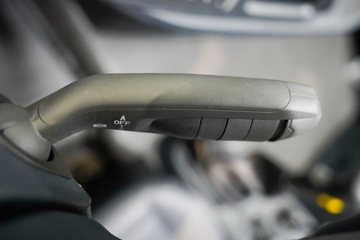 ��������KL 12.9L LNG 540���� 6X4 ����14�� ǣ����ͼƬ