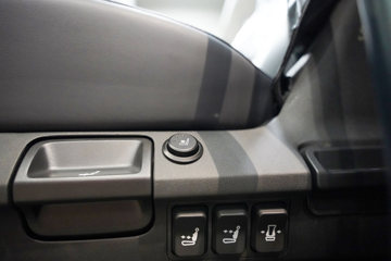 ��������KL 12.9L LNG 540���� 6X4 ����14�� ǣ����ͼƬ