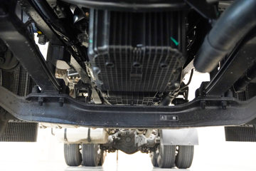 ��������KL 12.9L LNG 540���� 6X4 ����14�� ǣ����ͼƬ