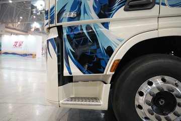 �������ó� ����KL 14.5L LNG 580���� 6X4 ����12�� AMT�Զ��� ǣ����ͼƬ