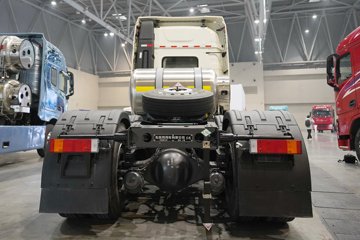 �������ó� ����KL 14.5L LNG 580���� 6X4 ����12�� AMT�Զ��� ǣ����ͼƬ