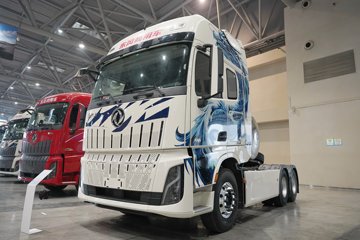 东风商用车 天龙KL 14.5L LNG 580马力 6X4 东风12档 AMT自动档 牵引车