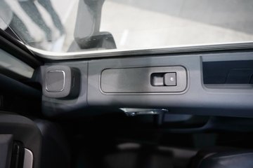 �������ó� ����KL 14.5L LNG 580���� 6X4 ����12�� AMT�Զ��� ǣ����ͼƬ