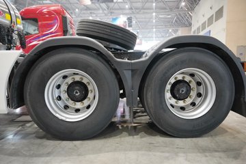 �������ó� ����KL 14.5L LNG 580���� 6X4 ����12�� AMT�Զ��� ǣ����ͼƬ