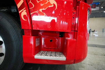 ���������콢KX ���߰� 14.5L LNG 630���� 6X4 ����12�� AMT�Զ��� ǣ����ͼƬ