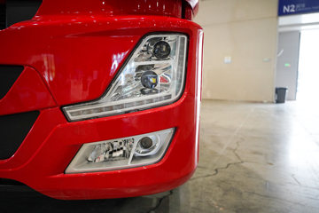 ���������콢KX ���߰� 14.5L LNG 630���� 6X4 ����12�� AMT�Զ��� ǣ����ͼƬ