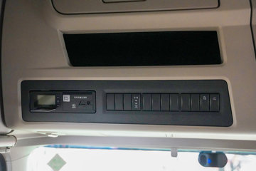 ���������콢KX ���߰� 14.5L LNG 630���� 6X4 ����12�� AMT�Զ��� ǣ����ͼƬ