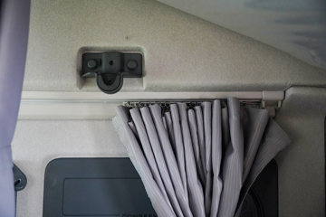 ���������콢KX ���߰� 14.5L LNG 630���� 6X4 ����12�� AMT�Զ��� ǣ����ͼƬ