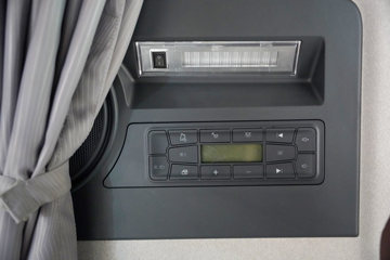 ���������콢KX ���߰� 14.5L LNG 630���� 6X4 ����12�� AMT�Զ��� ǣ����ͼƬ