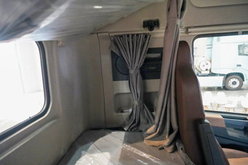 ���������콢KX ���߰� 14.5L LNG 630���� 6X4 ����12�� AMT�Զ��� ǣ����ͼƬ