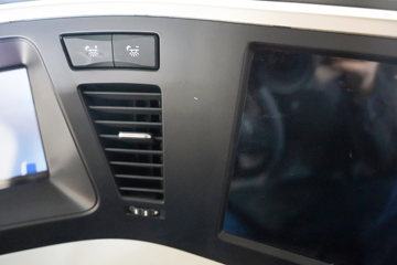 ���������콢KX ���߰� 14.5L LNG 630���� 6X4 ����12�� AMT�Զ��� ǣ����ͼƬ