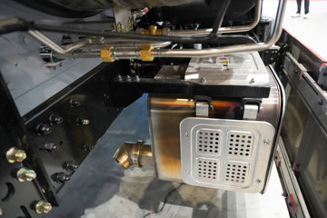 ���������콢KX ���߰� 14.5L LNG 630���� 6X4 ����12�� AMT�Զ��� ǣ����ͼƬ