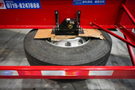 天龙旗舰KX&nbsp;牵引车上装                                                图片