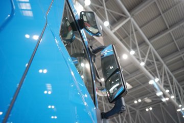 �������ó� ����KC ���߰� 13.5L���� 600���� 8X4 ��ʿ��13�� 6.5����ж��ͼƬ