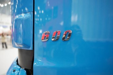 �������ó� ����KC ���߰� 13.5L���� 600���� 8X4 ��ʿ��13�� 6.5����ж��ͼƬ