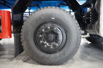 �������ó� ����KC ���߰� 13.5L���� 600���� 8X4 ��ʿ��13�� 6.5����ж��ͼƬ