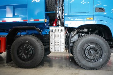 �������ó� ����KC ���߰� 13.5L���� 600���� 8X4 ��ʿ��13�� 6.5����ж��ͼƬ