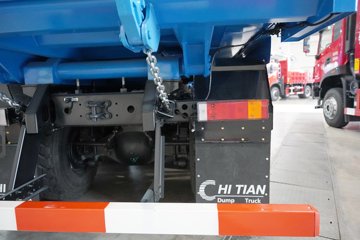 �������ó� ����KC ���߰� 13.5L���� 600���� 8X4 ��ʿ��13�� 6.5����ж��ͼƬ