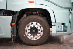 东风天龙旗舰KX 王者版 LNG 700马力 6X4 AMT手自一体 牵引车