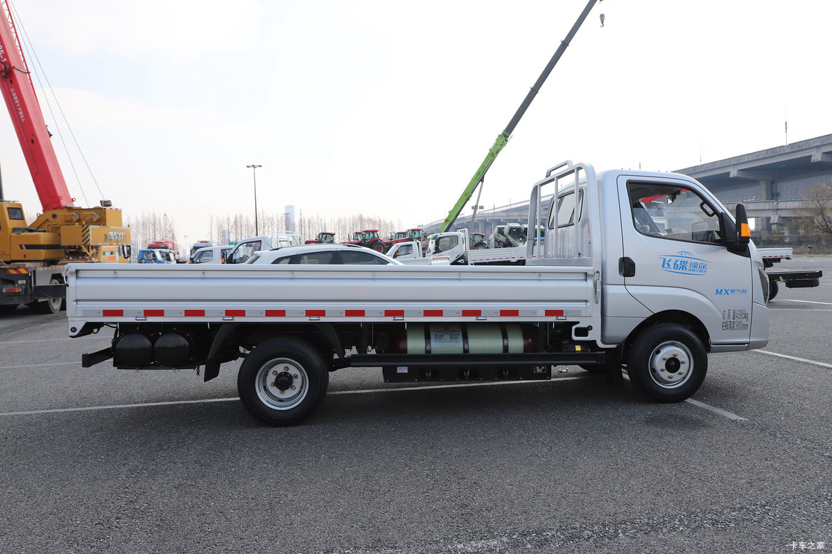 �ɵ���;MX 2L CNG 122���� ������5�� 4.03�׵��������Ῠ���                                                