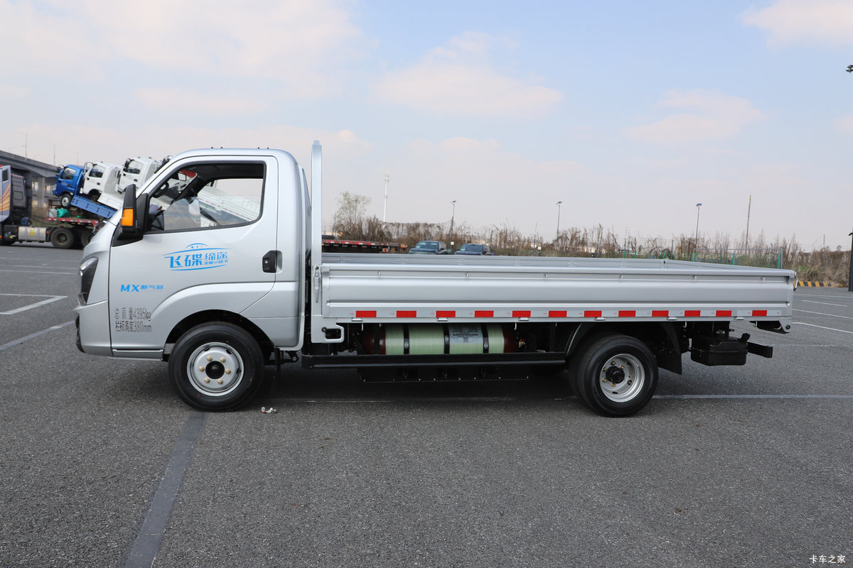 �ɵ���;MX 2L CNG 122���� ������5�� 4.03�׵��������Ῠ���                                                