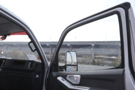 缔途MX&nbsp;载货车驾驶室                                               图片