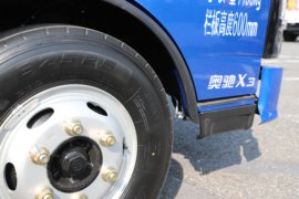 金牛X3(原奥驰T系)&nbsp;自卸车底盘                                                图片