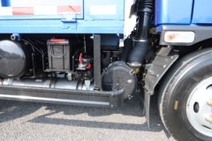 飞碟金牛X3 2.3L柴油 143马力 4X2 8档 2.8米单排自卸车 飞碟金牛X3 2.3L柴油 143马力 4X2 8档 2.8米单排自卸车