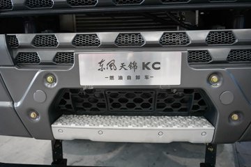 �������ó� ���KC ����� 6.4L���� 300���� 4X2 ��ʿ��12�� 5.4���Ű���ж��ͼƬ