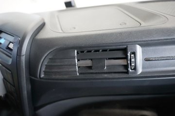 �������ó� ���KC ����� 6.4L���� 300���� 4X2 ��ʿ��12�� 5.4���Ű���ж��ͼƬ