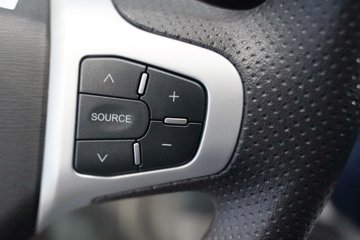 �������ó� ���KC ����� 6.4L���� 300���� 4X2 ��ʿ��12�� 5.4���Ű���ж��ͼƬ