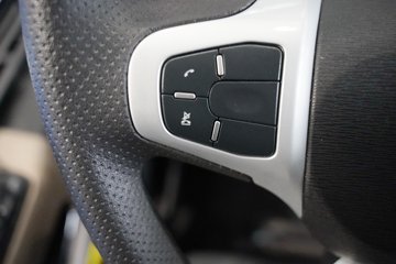 �������ó� ���KC ����� 6.4L���� 300���� 4X2 ��ʿ��12�� 5.4���Ű���ж��ͼƬ