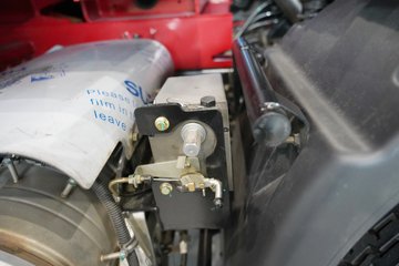 �������ó� ���KC ����� 6.4L���� 300���� 4X2 ��ʿ��12�� 5.4���Ű���ж��ͼƬ