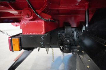 �������ó� ���KC ����� 6.4L���� 300���� 4X2 ��ʿ��12�� 5.4���Ű���ж��ͼƬ