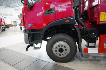 �������ó� ���KC ����� 6.4L���� 300���� 4X2 ��ʿ��12�� 5.4���Ű���ж��ͼƬ